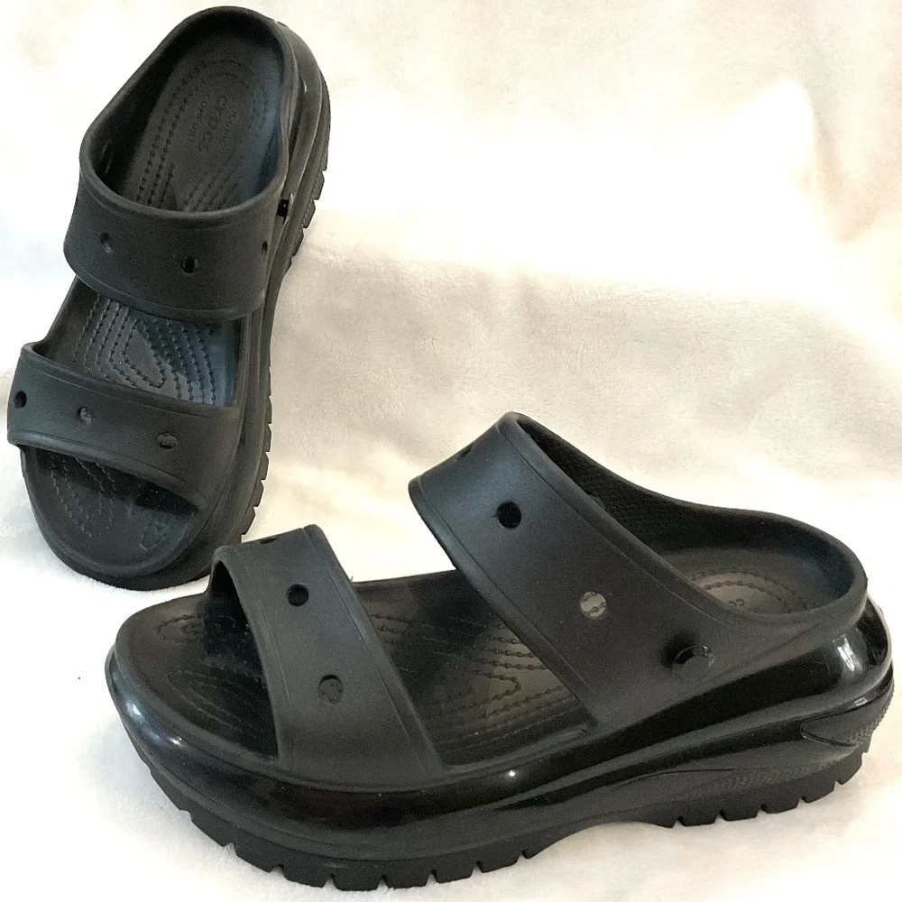 Black Crocs Mega Crush Chunky Platform Y2K Grunge Sandal Men— Sz 9 Wms Sz 11